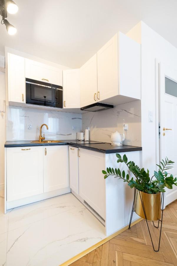 Apartament Olawska Wrocław Buitenkant foto
